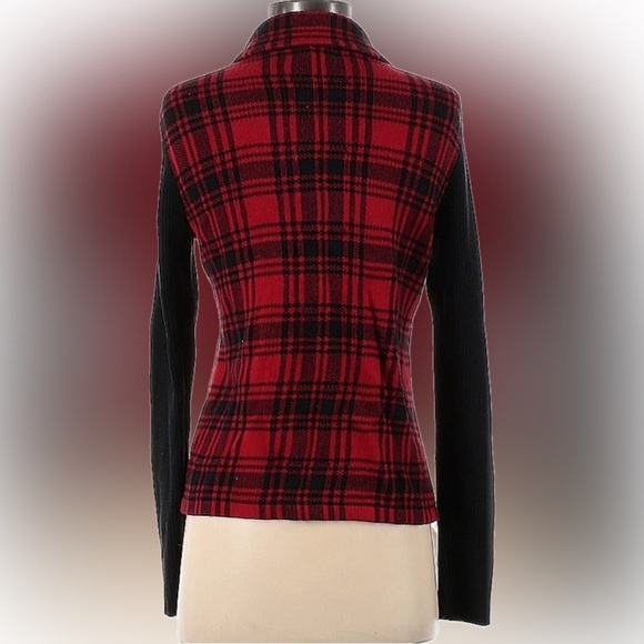 EUC! - CHAPS Cardigan Size S - Picture 2 of 2